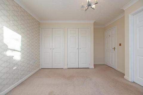 2 bedroom apartment to rent - 2 Bed Apartment – Cavendish Court Oakhill Close, Harborne Birmingham B17 8DE. £1150 PCM