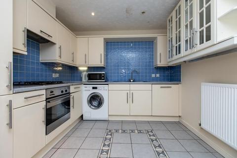 2 bedroom apartment to rent - 2 Bed Apartment – Cavendish Court Oakhill Close, Harborne Birmingham B17 8DE. £1080PCM