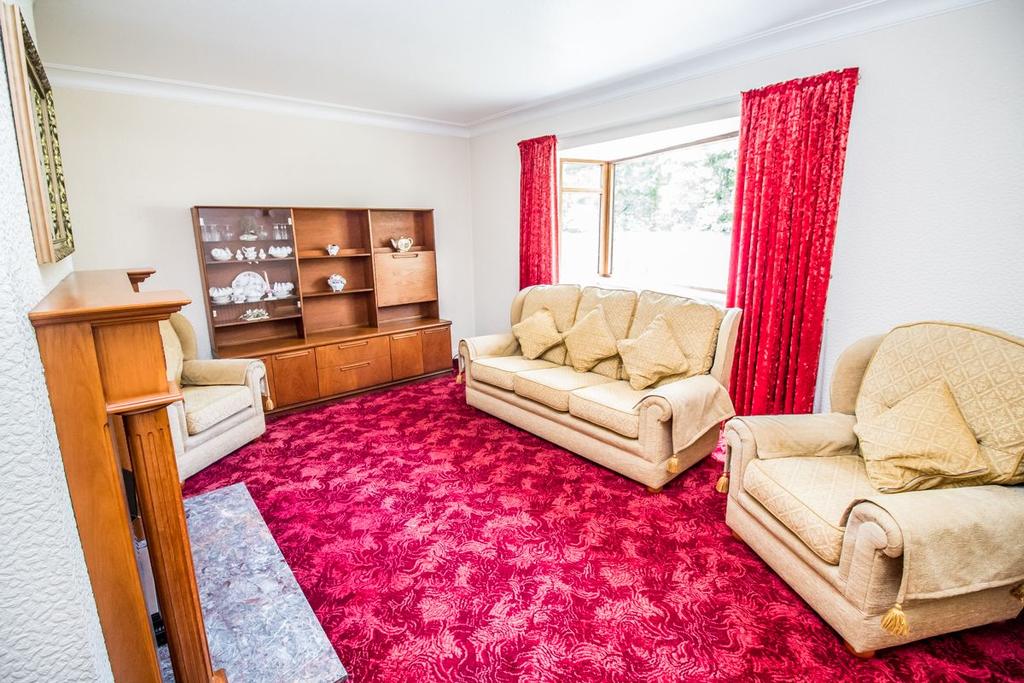 Lounge 1