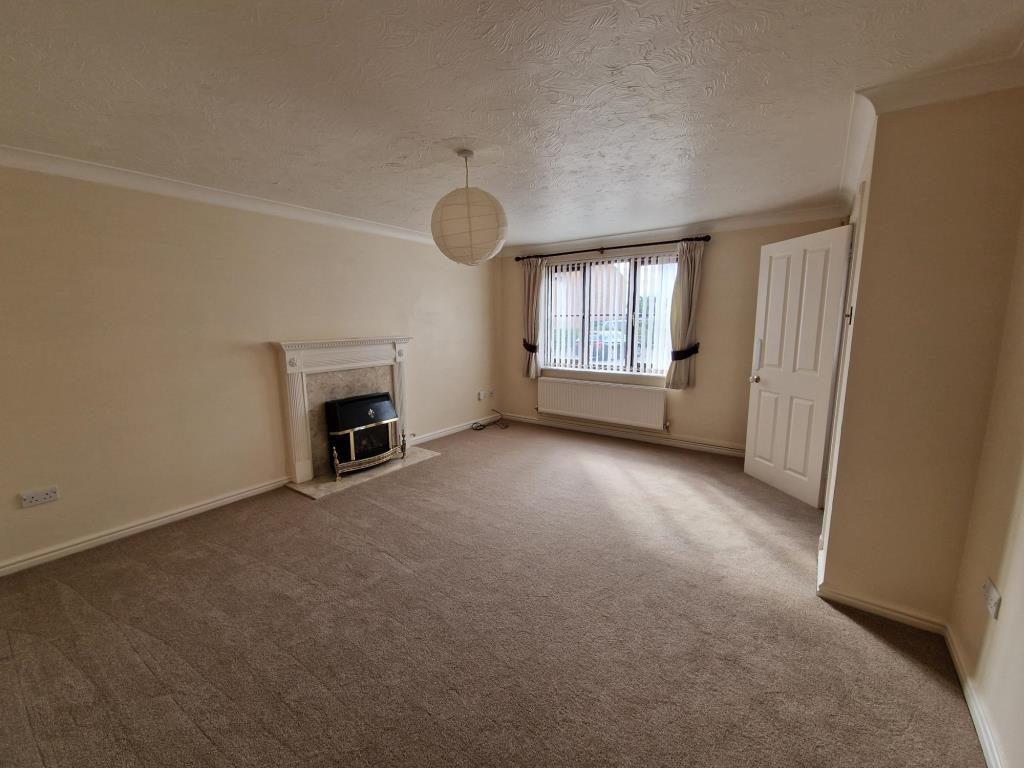 Chalgrove, Oxfordshire, OX44 4 bed detached house £425,000