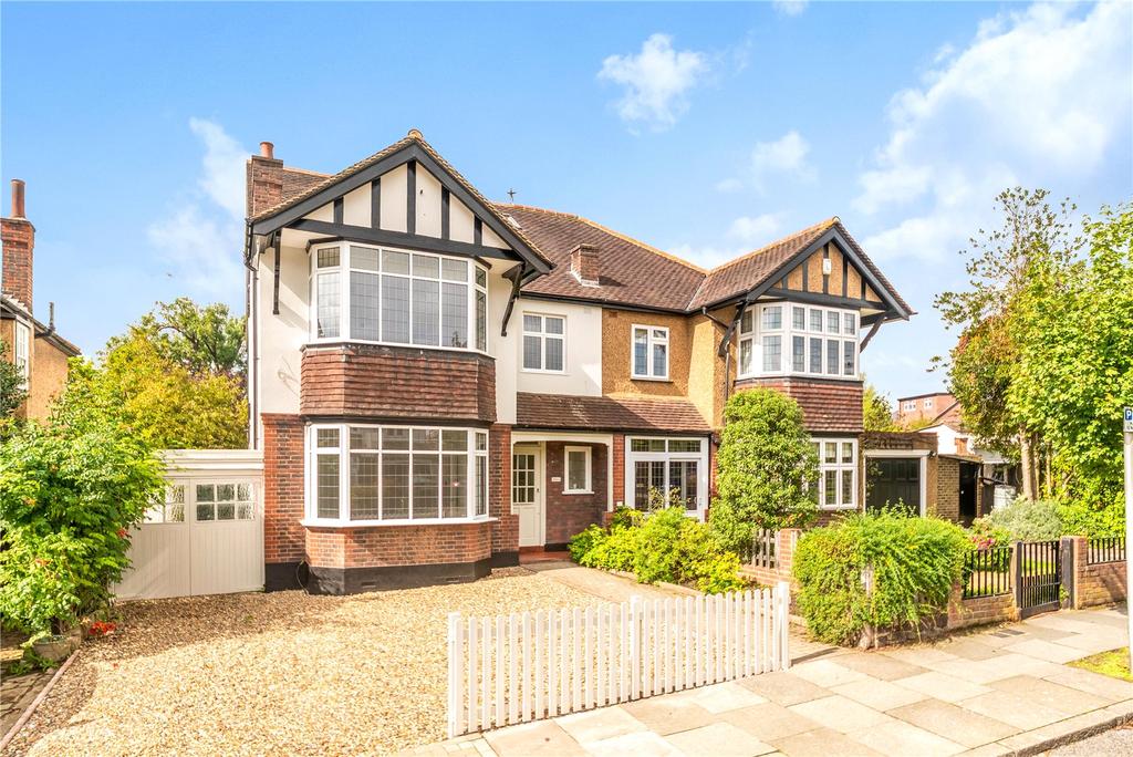 Avenue, Bromley, Kent, BR1 5 bed semidetached house £1,250,000