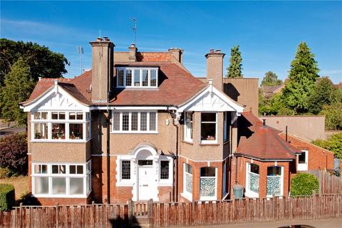 5 bedroom semi-detached house for sale - Abington Avenue, Abington, Northampton, Northamptonshire, NN3