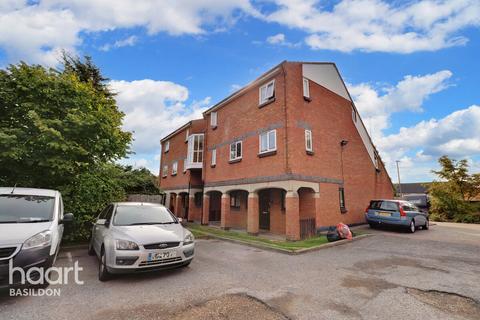 43 Calvert Drive, Basildon, SS13 1TB