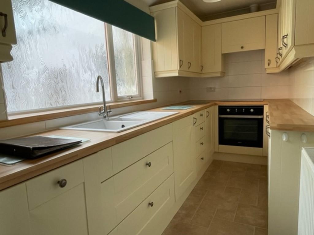 Gisleham, Lowestoft 2 bed terraced bungalow £900 pcm (£208 pw)