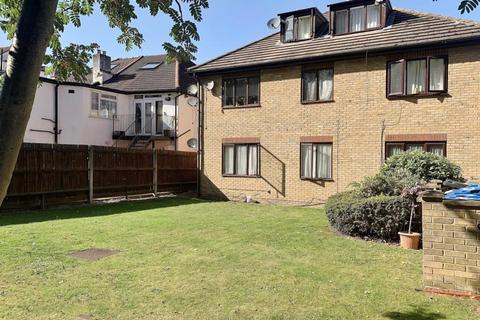 Flat 7, 44 Prince Road, London, SE25 6NW