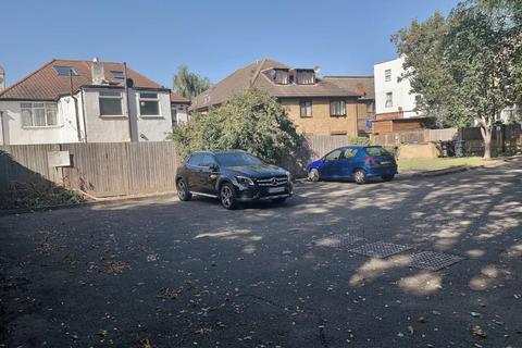 Flat 7, 44 Prince Road, London, SE25 6NW