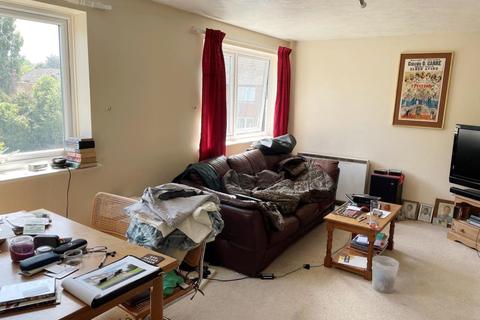 1 bedroom flat for sale - 24 Marden House, Dial Close, Barnham, Bognor Regis, West Sussex