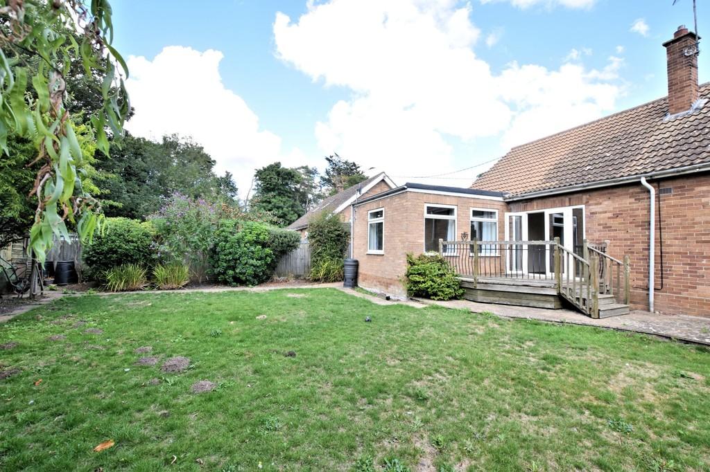 Heacham 3 bed semidetached bungalow for sale £310,000