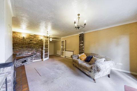 54 Puller Road, Hemel Hempstead, HP1 1QN