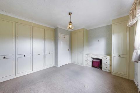 54 Puller Road, Hemel Hempstead, HP1 1QN