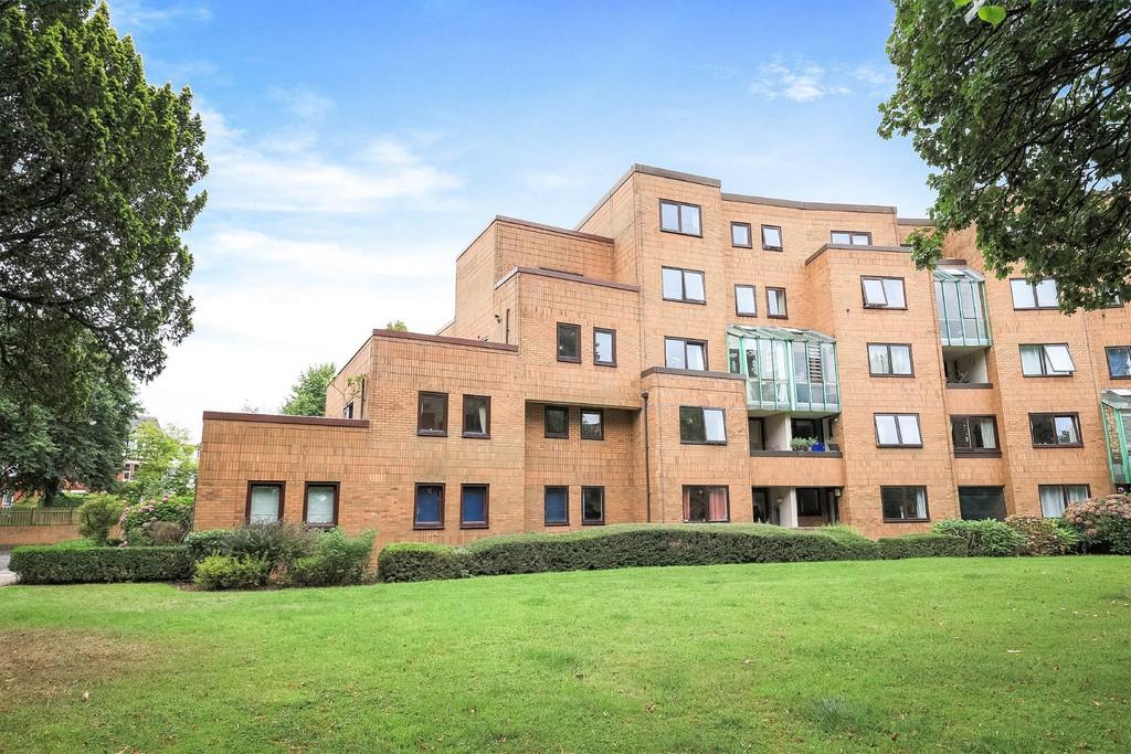 The Crescent, Llandaff, Cardiff 1 bed flat £175,000