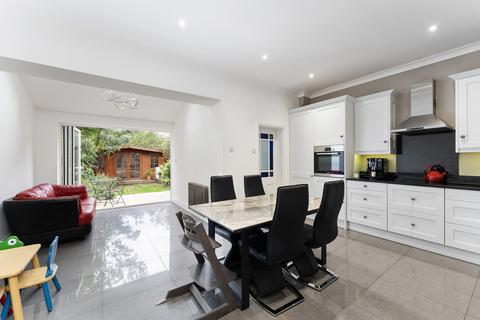 33 Trelawn Road, London, E10 5QD