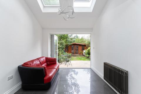 33 Trelawn Road, London, E10 5QD