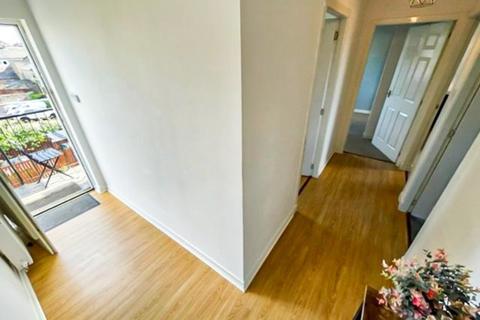 6 Birrell Close, Kirkcaldy, KY1 2NT