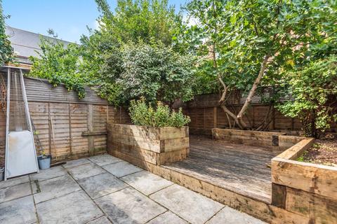28 Ducie Street, London, SW4 7RW