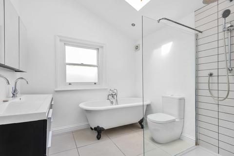 28 Ducie Street, London, SW4 7RW