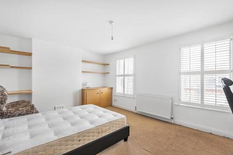 28 Ducie Street, London, SW4 7RW