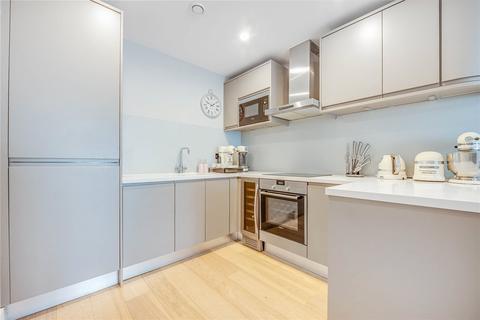 1 bedroom flat to rent, Madison Apartments, 17 Wyfold Road, London