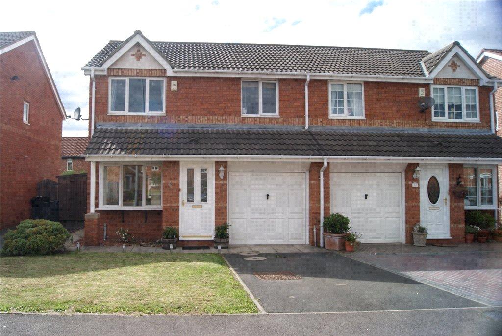 Habgood Drive, Gilesgate, Durham, DH1 3 bed semidetached house £725