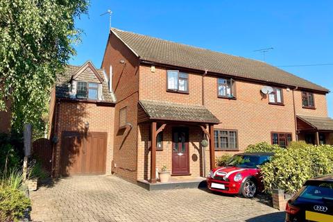 42 Salisbury Road, Bexley, DA5 3QE