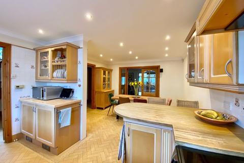 42 Salisbury Road, Bexley, DA5 3QE