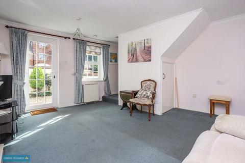 2 bedroom terraced house for sale - CENTRAL TAUNTON