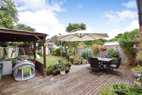 3 bedroom detached house for sale, Brockenhurst Road, Hampshire GU11