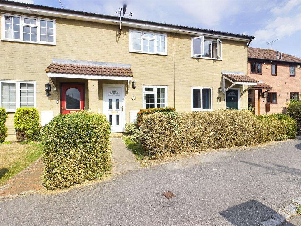 Thrush Close, Burghfield Common... 2 bed terraced house to rent £