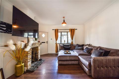 2 bedroom end of terrace house for sale, Ambrose Place, Worthing, West Sussex, BN11