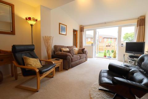 18 Tanfield Green, Luton, LU2 9UE