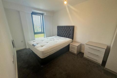 2 bedroom flat to rent, Stockport Road, Ardwick, Manchester, M13 0BR