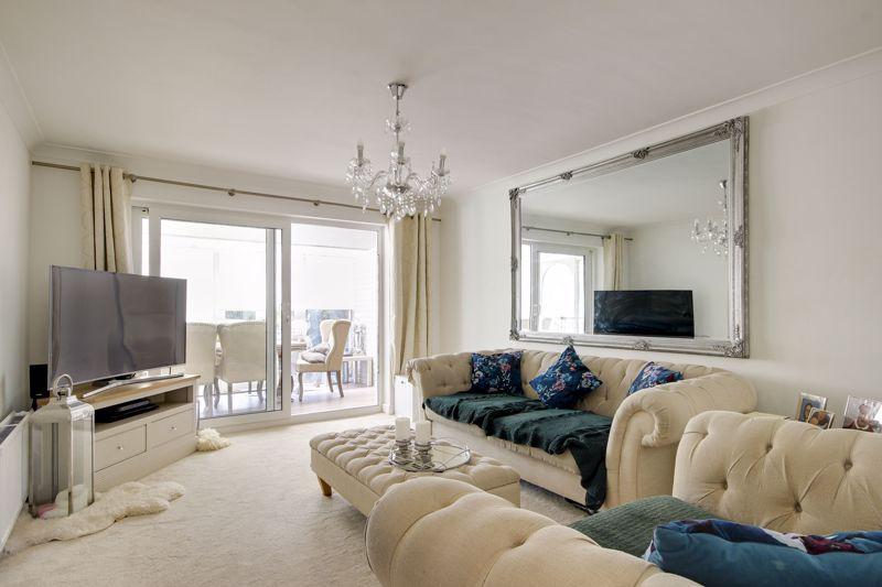 Cedar Park Road, Enfield 3 bed detached house £700,000