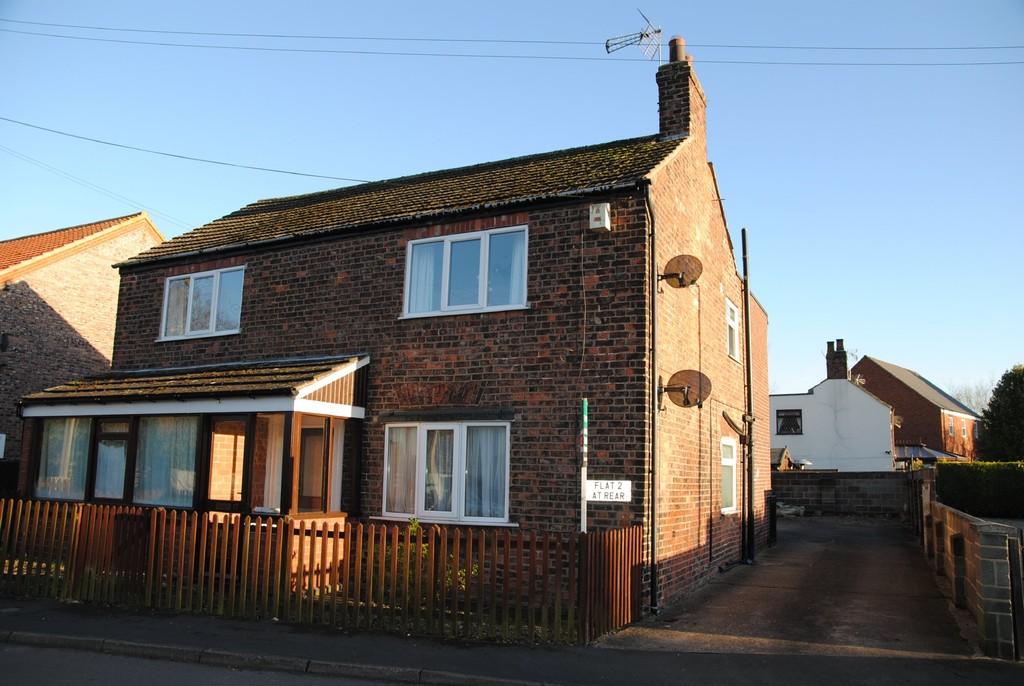 Main Street, Worlaby, North Lincolnshire 2 bed apartment £425 pcm (£