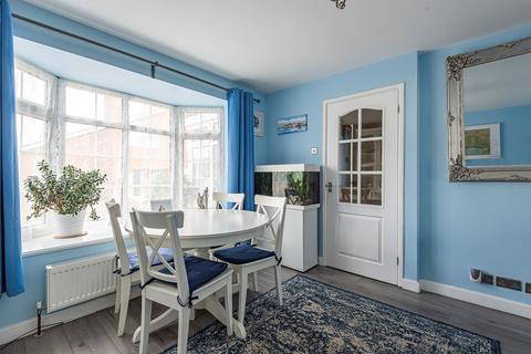 17 Mill Lane, Campton, Shefford, SG17 5NX
