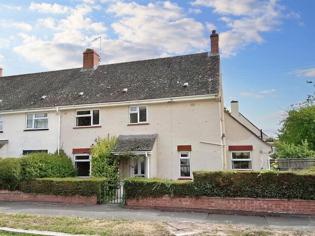 Hill View, Kingston Lisle, OX12 3 bed semidetached house £260,000