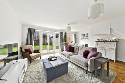 77 Windsor Road, Richmond, TW9 2EJ