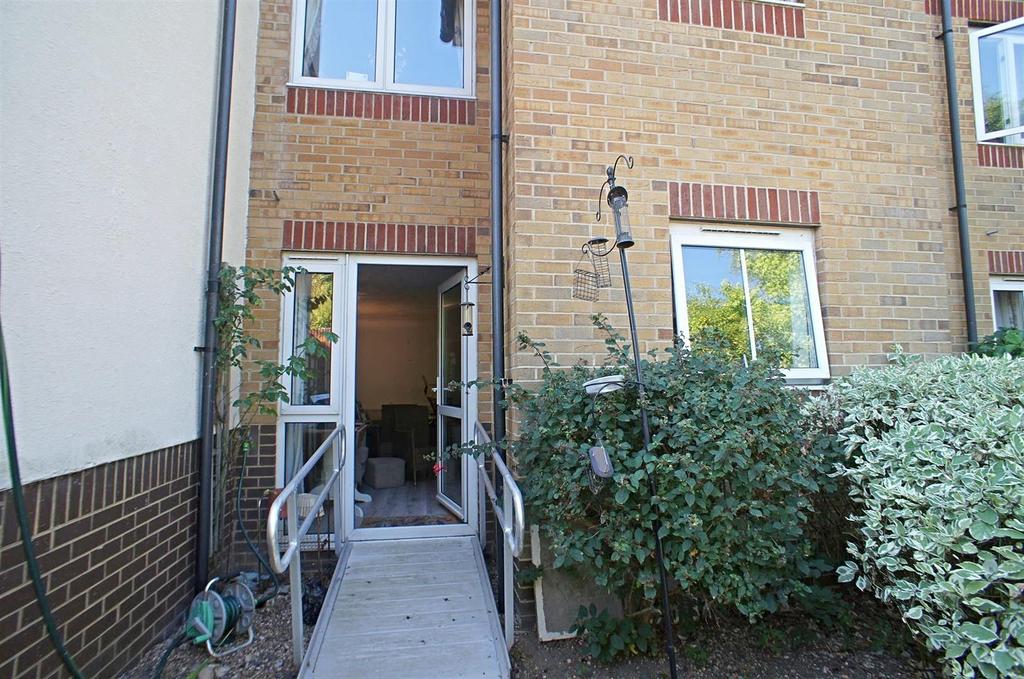 Communal Garden Access.jpg