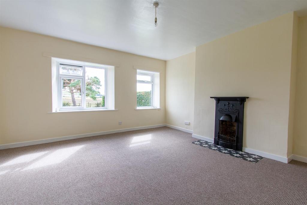Greenlaw Wall Farm, Nr Duddo, BerwickUponTweed 3 bed house £650 pcm