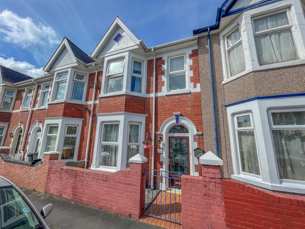 Rosslyn Road, Newport 2 bed terraced house for sale £225,000