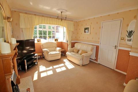 1 Gawsworth, Tamworth, B79 7UH