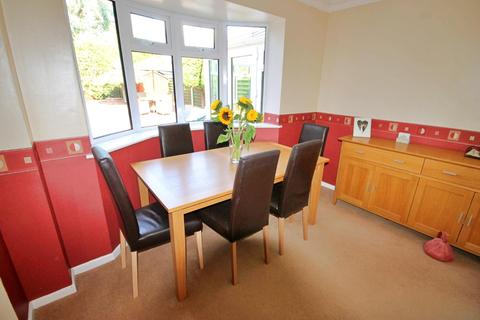 1 Gawsworth, Tamworth, B79 7UH