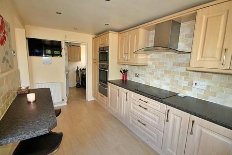 1 Gawsworth, Tamworth, B79 7UH