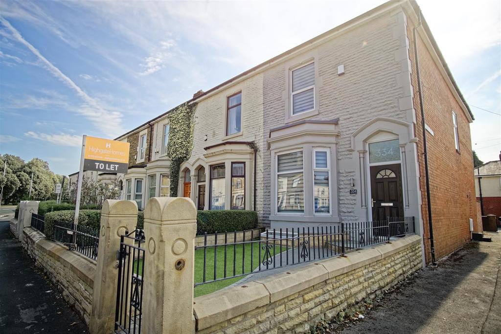 3 Bed EndTerrace House To Let On New Hall Lane, Preston 3 bed end of