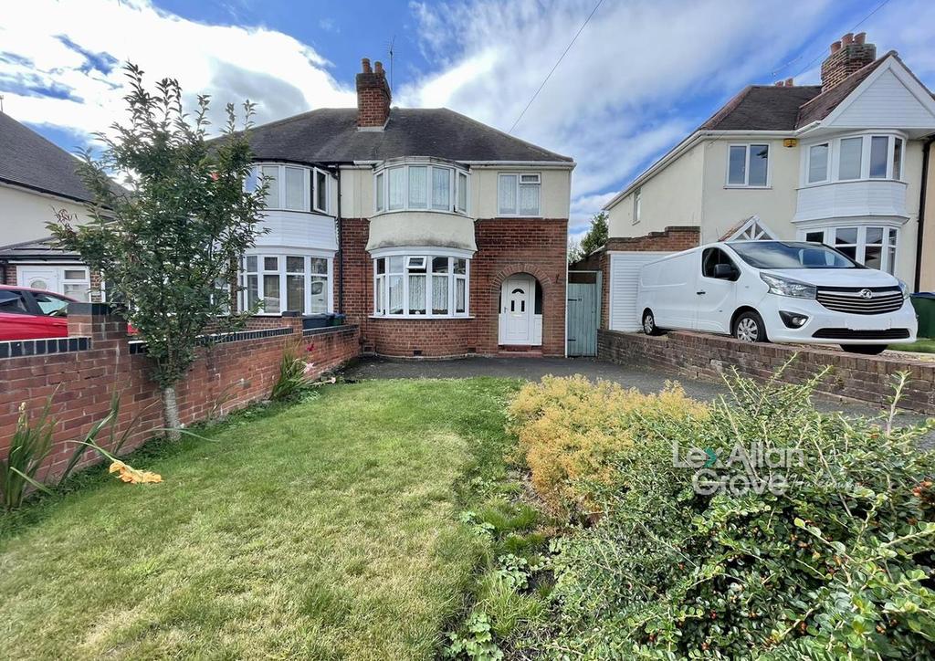 Park Avenue, Rowley Regis 3 bed semidetached house for sale £195,000