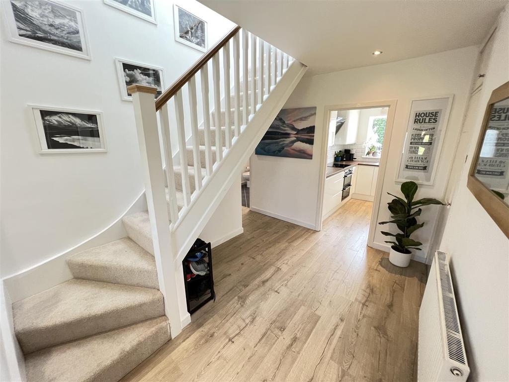 Andrews Walk, Heswall, Wirral 5 bed detached bungalow £500,000