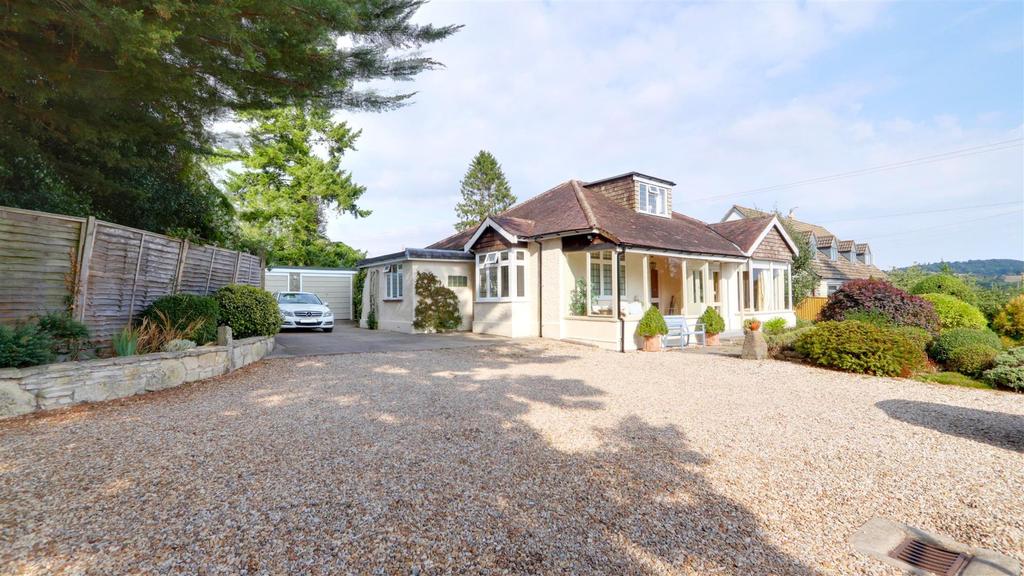 Peppershells Lane, Compton Dando, Bristol 4 bed detached bungalow for