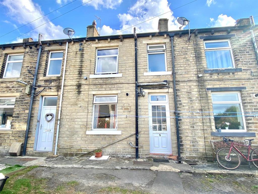 New Row, Holywell Green, Halifax 2 bed terraced house for sale £100,000