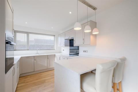 44 Stratton Road, Brighouse, HD6 3TA