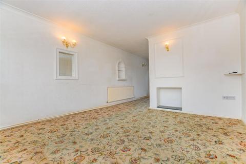 30 Devonshire Road, Scunthorpe, DN17 1ES