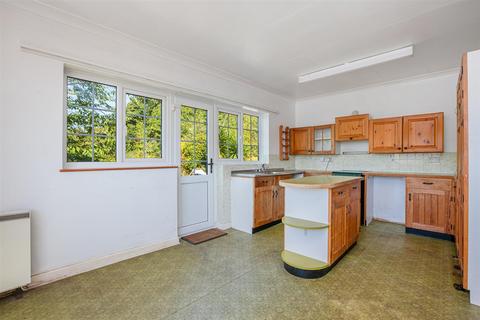 Britannia Cottage Bridge Road, Kingswear, Dartmouth, TQ6 0DZ